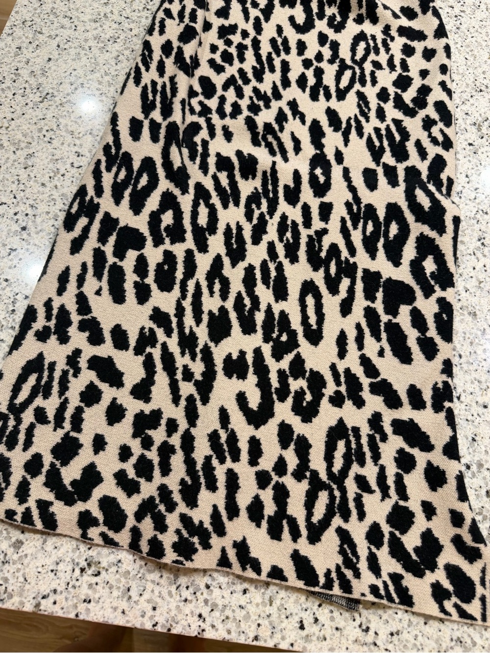 Wishlist Leopard |S| Skirt in Beige and Black - Picture 7 of 7